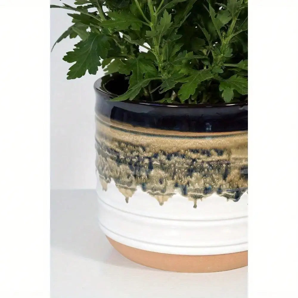 Hign-concerned Ceramic Round Planter With Neutral Finish